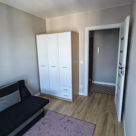 Mieszkanie 3 Pokojowe, Pelne Wyposazenie Grabowek Skm *